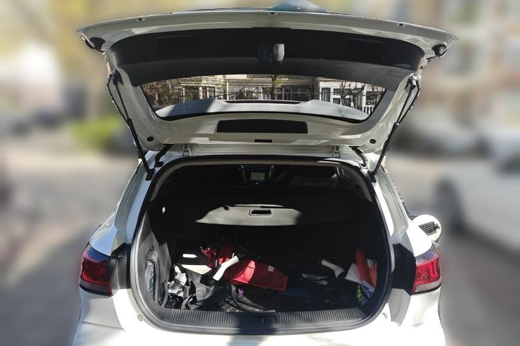 Used Roewe Ei5 2019 Smart Connect Flagship Edition Trunk