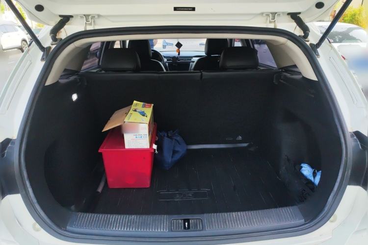 Used Roewe Ei5 2019 Luxury Edition Trunk