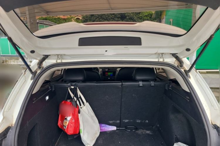 Used Roewe Ei5 2019 Comfort Edition Trunk