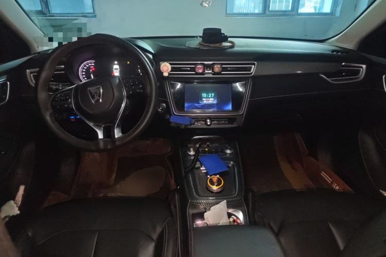 Used Roewe Ei5 2019 Luxury Edition Center Console