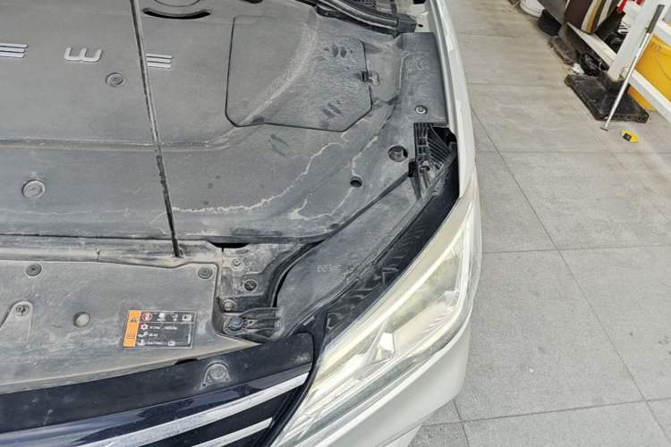 Used Roewe Ei5 2019 Luxury Edition Engine Bay Left