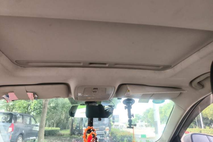Used Roewe Ei5 2019 Luxury Edition Headliner