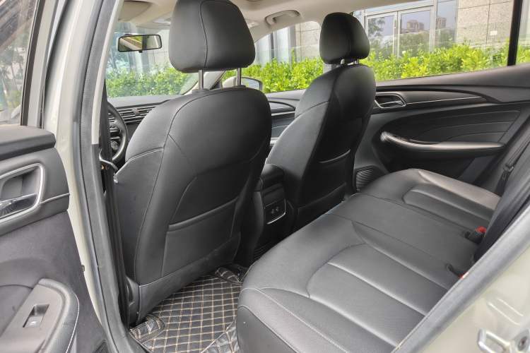 Used Roewe Ei5 2019 Luxury Edition Interior 5