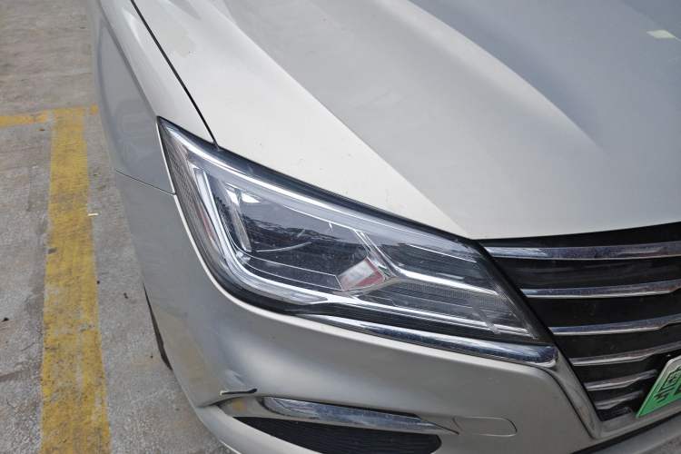 Used Roewe Ei5 2019 Luxury Edition Right Front Headlight