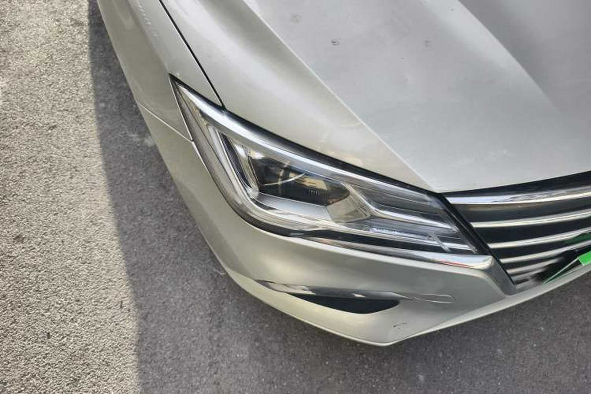 Used Roewe Ei5 2019 Luxury Edition Right Front Headlight