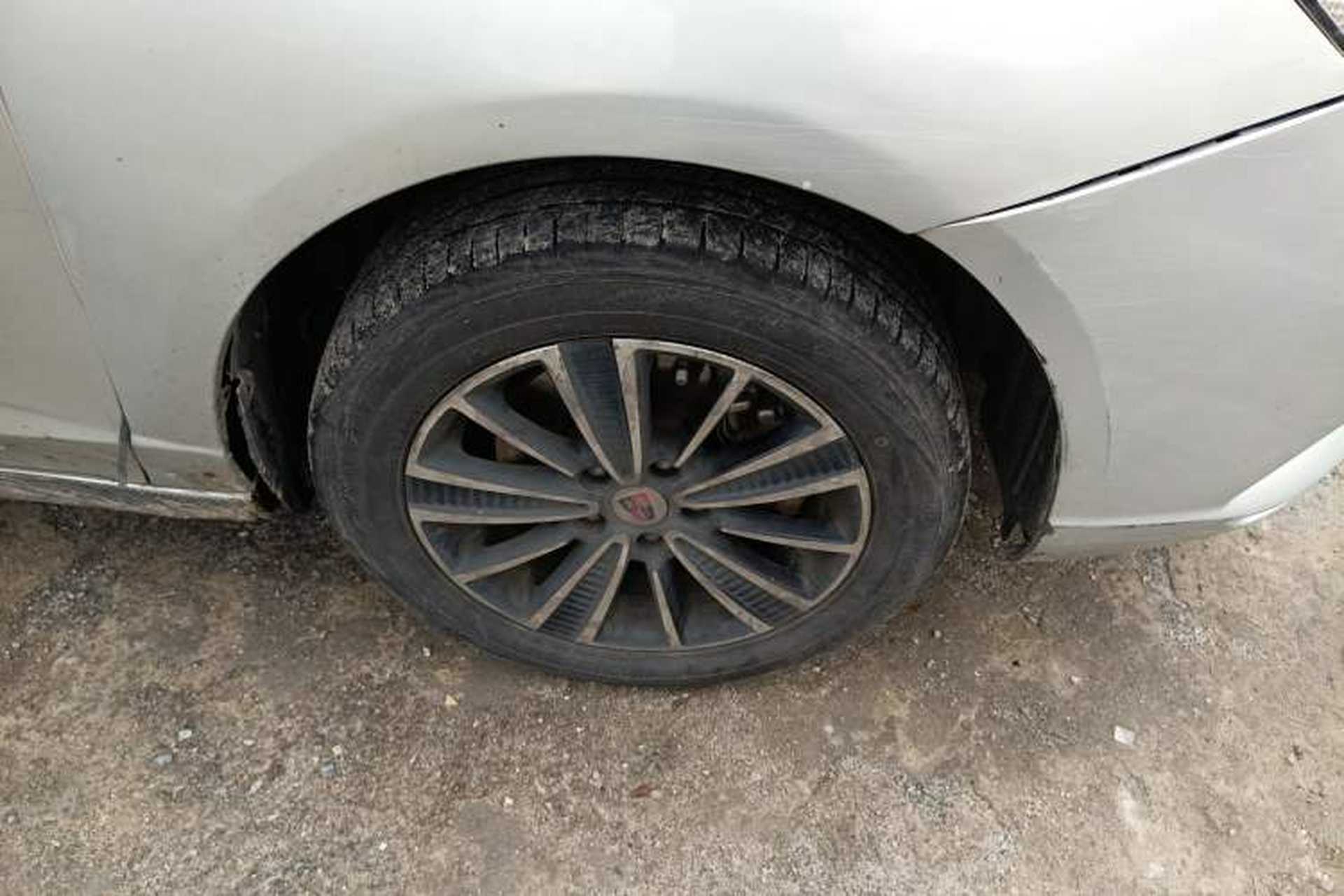 Used Roewe Ei5 2019 Luxury Edition Right Front Wheel Hub