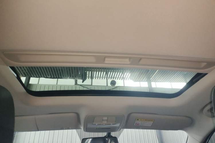 Used Roewe Ei5 2020 Smart Connect Flagship Edition Headliner