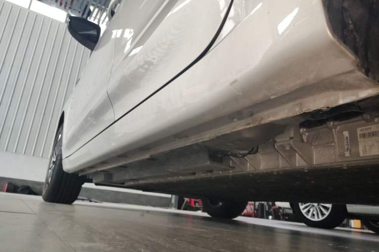 Used Roewe Ei5 2020 Smart Connect Flagship Edition Left Side Sill
