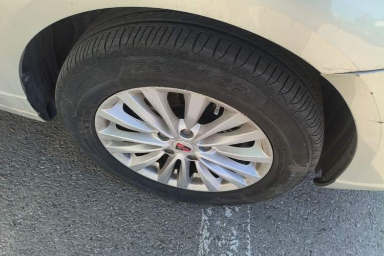 Used Roewe Ei5 2020 Smart Connect Supreme Edition Right Front Wheel Hub