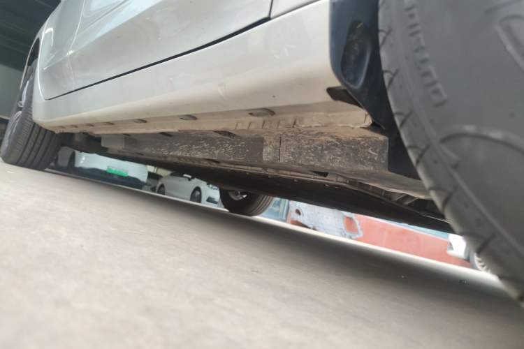 Used Roewe Ei5 2020 Smart Connect Flagship Edition Right Side Sill