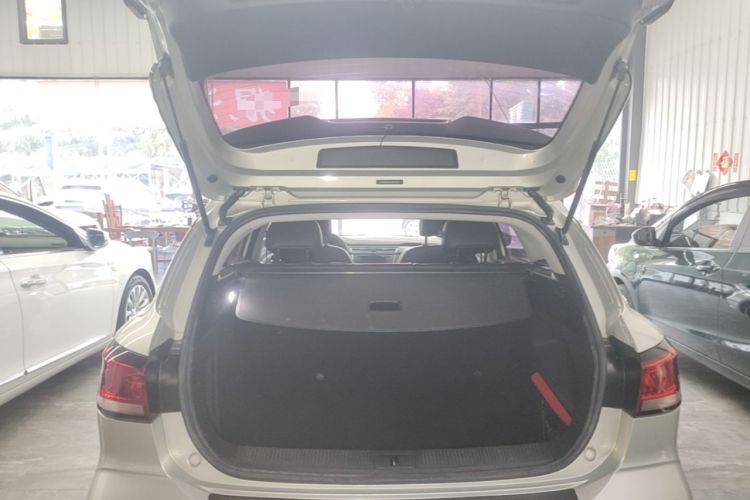 Used Roewe Ei5 2020 Luxury Edition Trunk