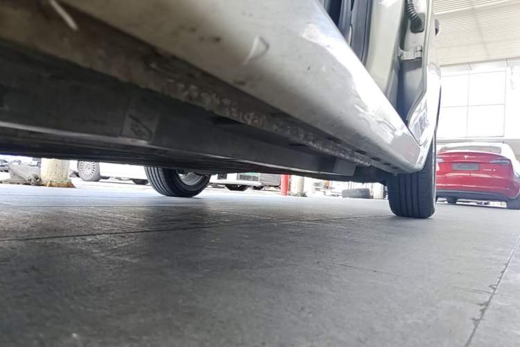 Used Roewe Ei5 2020 Luxury Edition Chassis Front Left