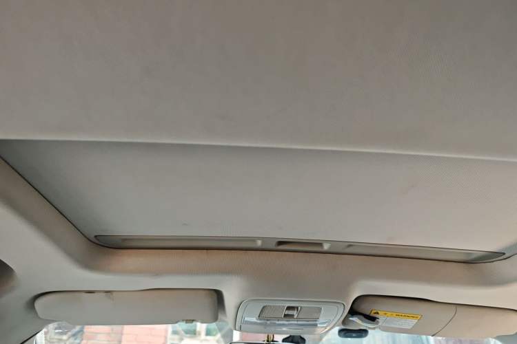 Used Roewe Ei5 2020 Smart Connect Flagship Edition Headliner