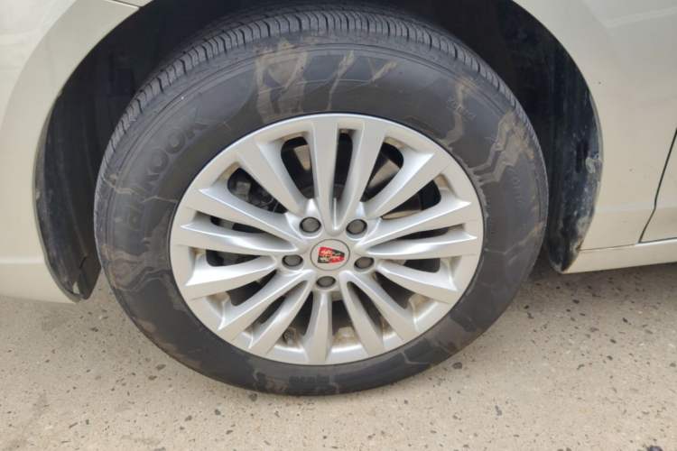 Used Roewe Ei5 2020 Luxury Edition Left Front Wheel Hub