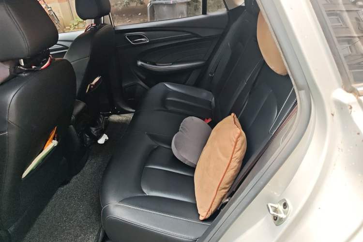 Used Roewe Ei5 2020 Smart Connect Flagship Edition Left Rear Seat