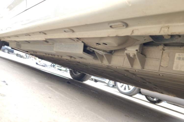 Used Roewe Ei5 2020 Luxury Edition Left Side Sill