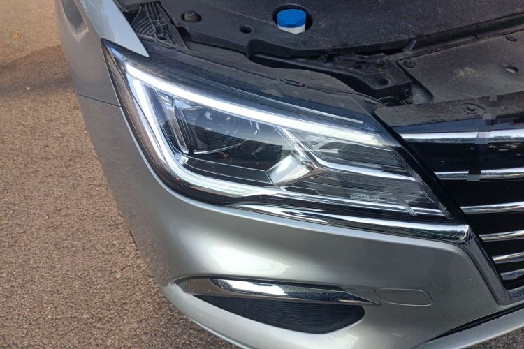 Used Roewe Ei5 2020 Luxury Edition Right Front Headlight