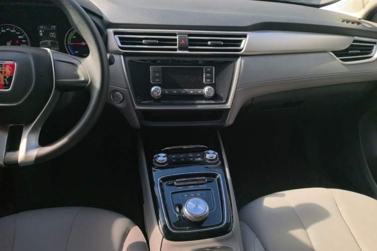 Used Roewe Ei5 2020 Comfort Edition Audio And AC Panel