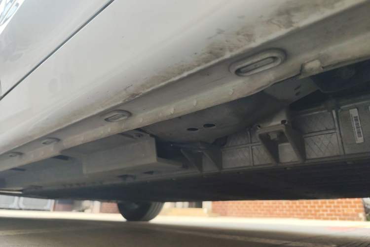 Used Roewe Ei5 2020 Smart Connect Flagship Edition Chassis Rear Left