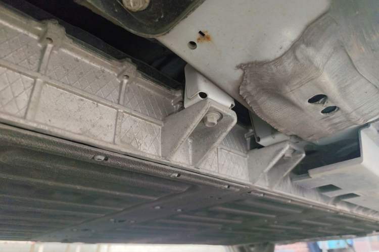 Used Roewe Ei5 2020 Smart Connect Flagship Edition Chassis Rear Right