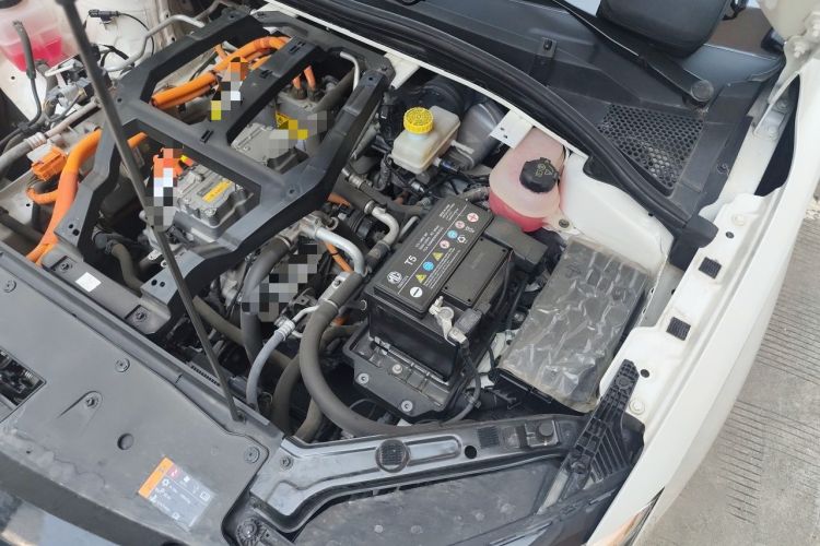 Used Roewe Ei5 2020 Smart Connect Flagship Edition Engine Bay Left