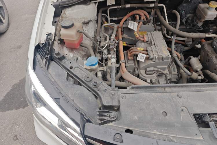 Used Roewe Ei5 2020 Luxury Edition Engine Bay Right