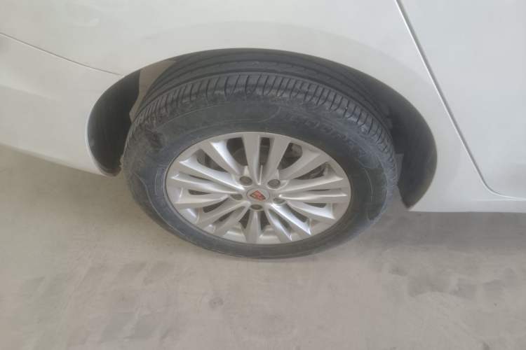 Used Roewe Ei5 2020 Luxury Edition Exterior 8