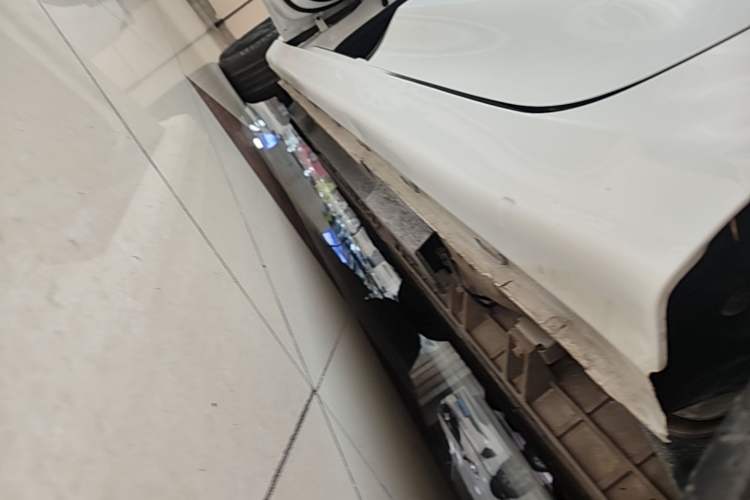 Used Roewe Ei5 2020 Comfort Edition Left Side Sill