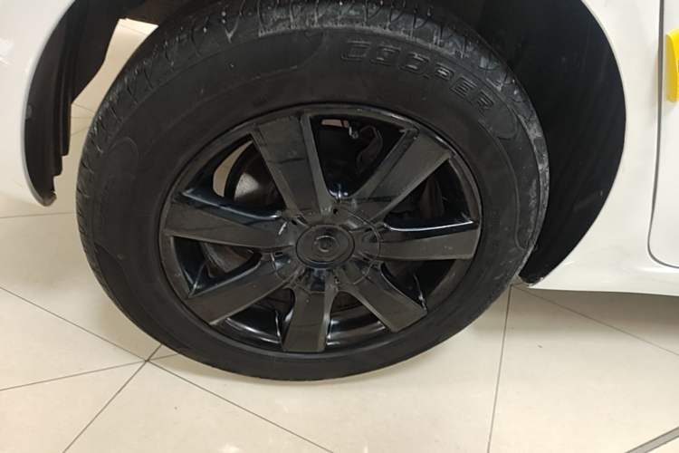Used Roewe Ei5 2020 Comfort Edition Right Rear Wheel Hub
