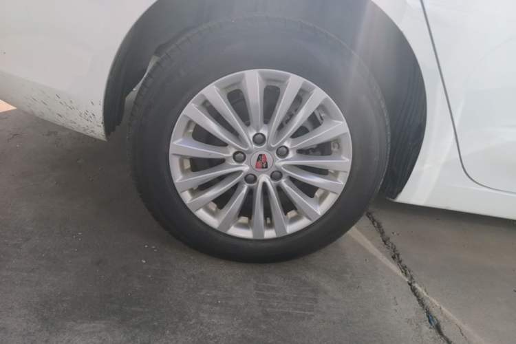 Used Roewe Ei5 2020 Comfort Edition Right Rear Wheel Hub
