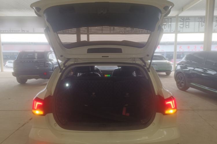 Used Roewe Ei5 2020 Luxury Edition Trunk