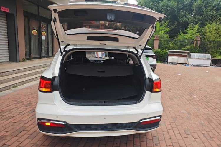 Used Roewe Ei5 2020 Luxury Edition Trunk