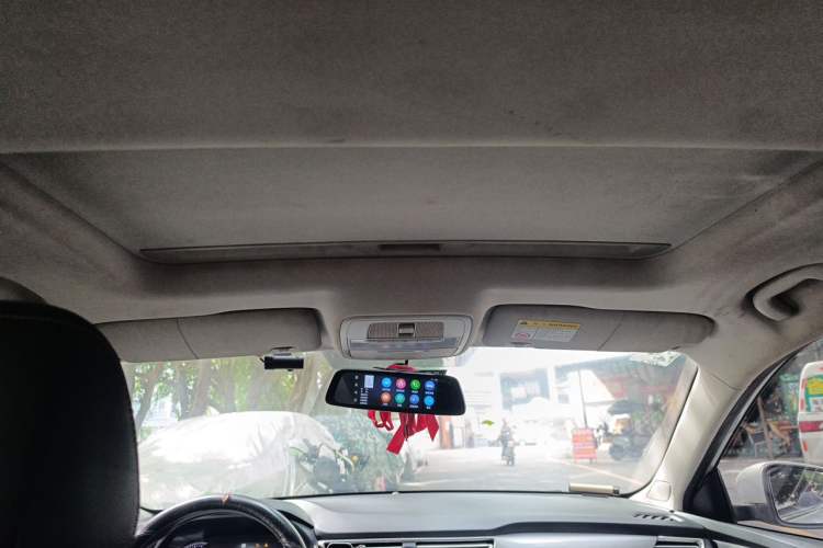 Used Roewe Ei5 2020 Luxury Edition Headliner