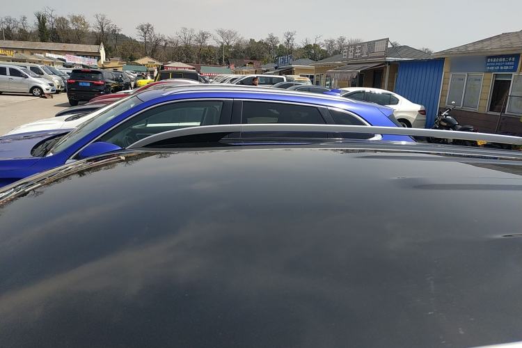 Used Roewe Ei5 2021 500 Admiration Edition Roof