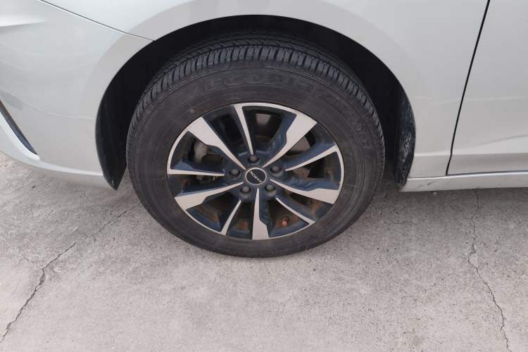 Used Roewe Ei5 2021 500 Prestige Edition Left Front Wheel Hub