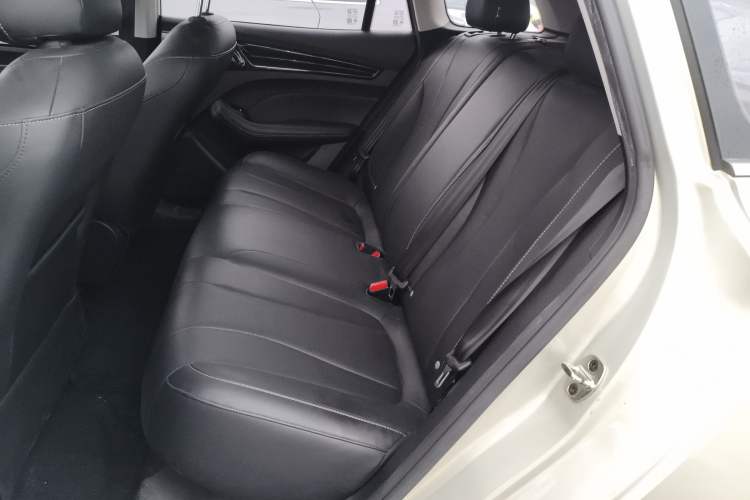 Used Roewe Ei5 2021 500 Prestige Edition Left Rear Seat