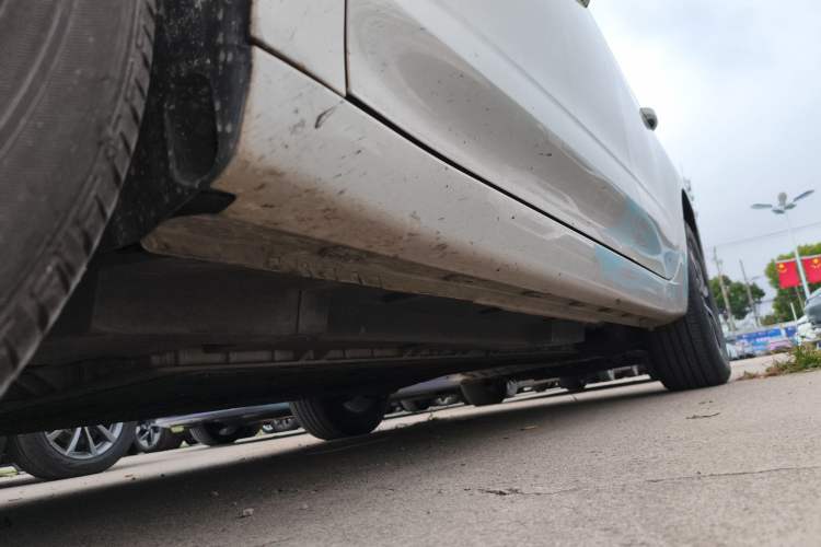 Used Roewe Ei5 2021 500 Prestige Edition Left Side Sill