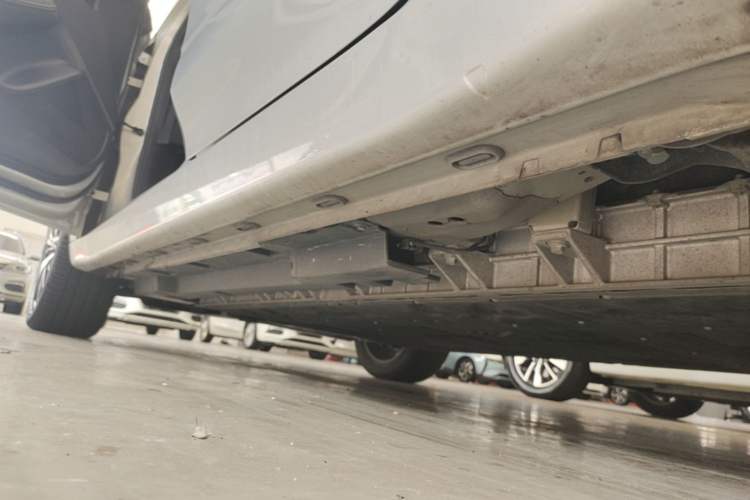 Used Roewe Ei5 2021 500 Admiration Edition Left Side Sill