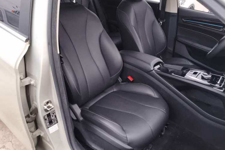 Used Roewe Ei5 2021 500 Prestige Edition Right Front Seat