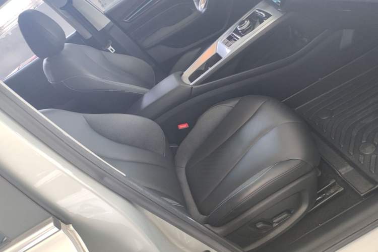 Used Roewe Ei5 2021 500 Admiration Edition Right Front Seat