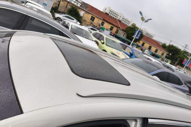 Used Roewe Ei5 2021 500 Prestige Edition Roof