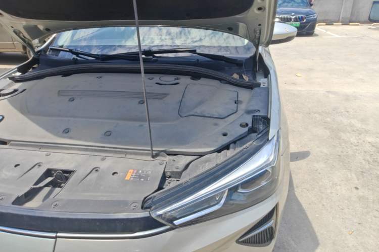 Used Roewe Ei5 2021 500 Prestige Edition Engine Bay Left