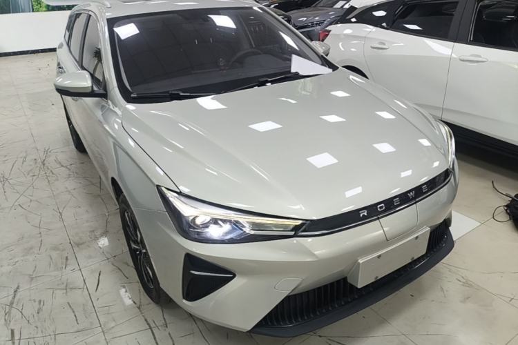 Used Roewe Ei5 2021 500 Prestige Edition Front Right 45 Deg
