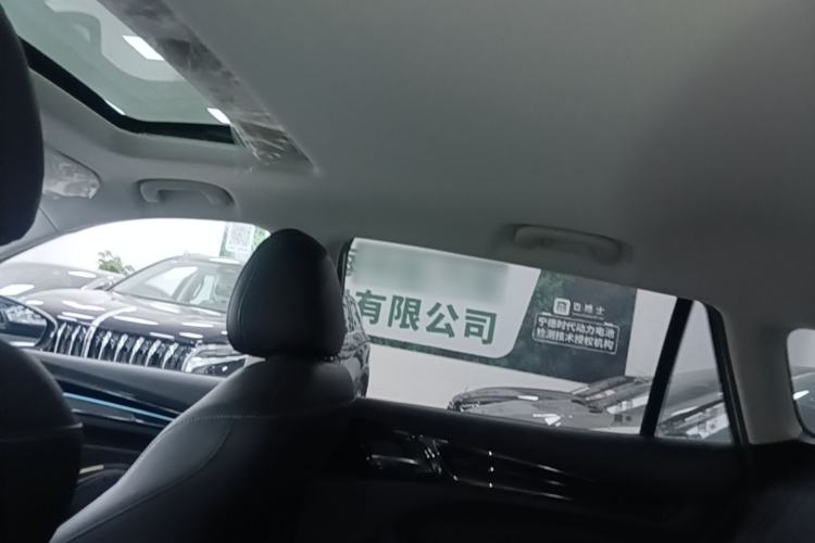 Used Roewe Ei5 2021 500 Prestige Edition Headliner