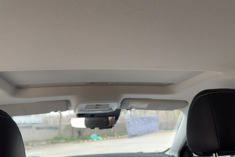 Used Roewe Ei5 2021 500 Admiration Edition Headliner