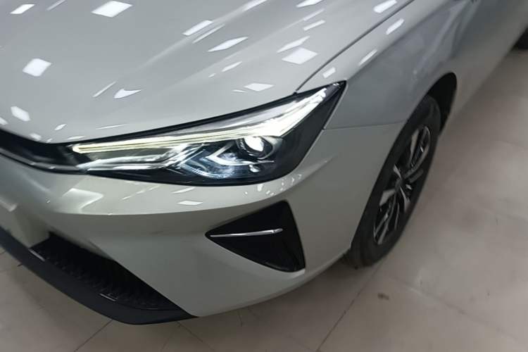 Used Roewe Ei5 2021 500 Prestige Edition Left Front Headlight