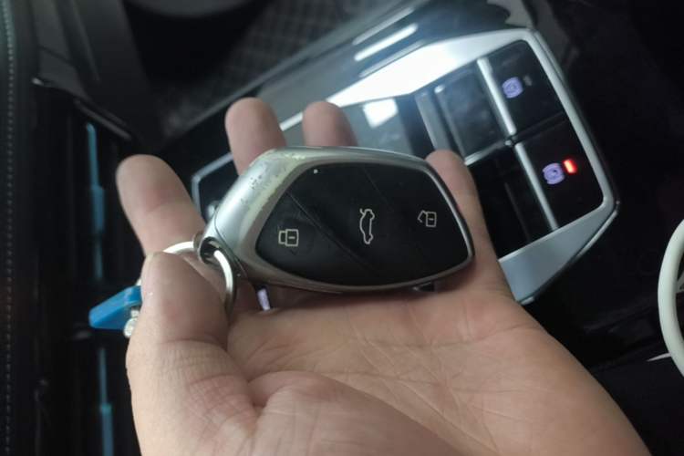 Used Roewe Ei5 2021 500 Prestige Edition Vehicle Key
