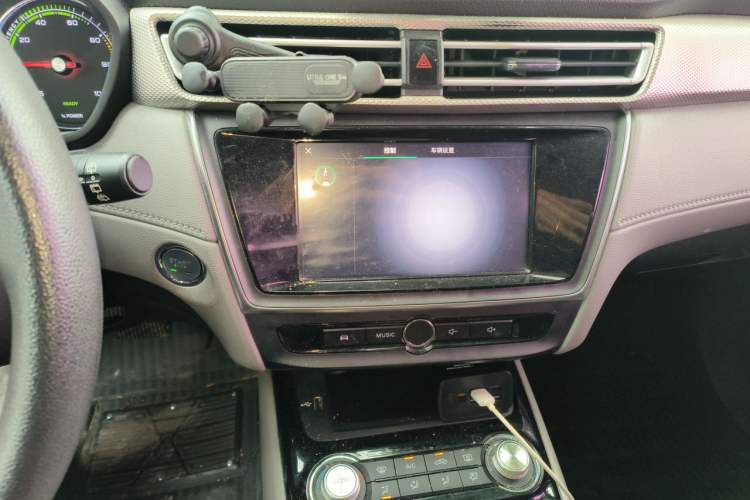 Used Roewe Ei5 2021 500 Prestige Edition Audio And AC Panel