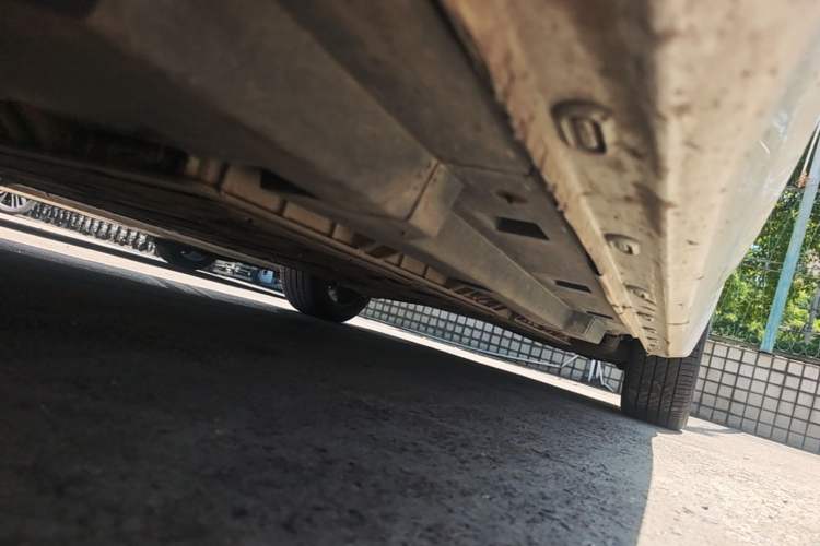 Used Roewe Ei5 2021 500 Admiration Edition Chassis Front Left