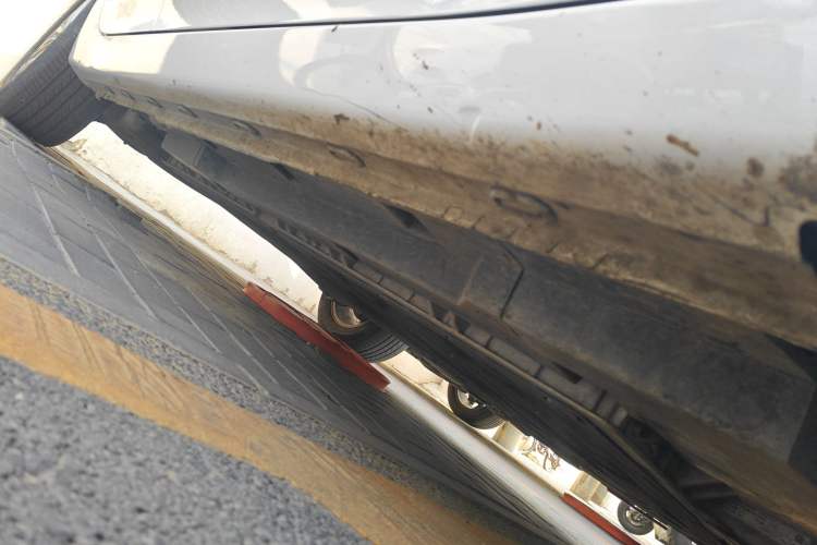 Used Roewe Ei5 2021 Ultra-Cool Edition Chassis Front Right
